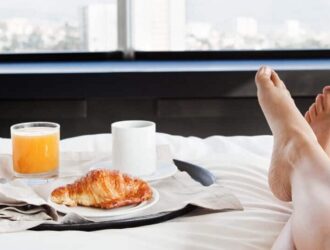 Benefits of Upselling in the Hotel Industry: Boost Your Hotel Revenue